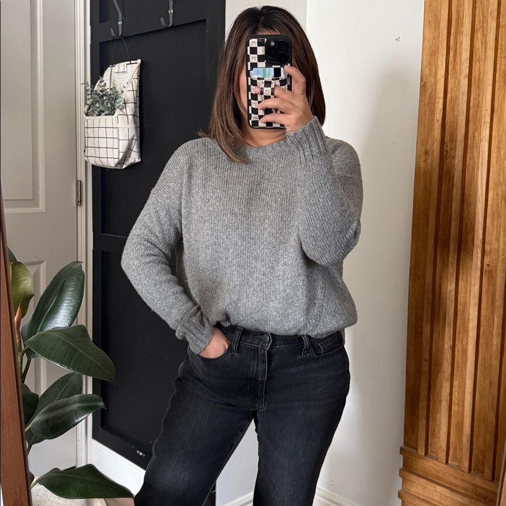 J.Crew Womens Sweater Gray Oversize Crew Neck Wool Blend. Size S